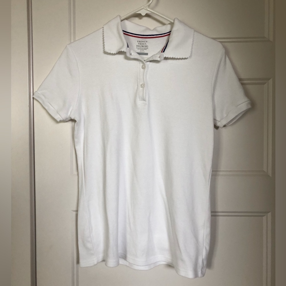 White Polo Flower Buttons Scallop Cut Detail Collar